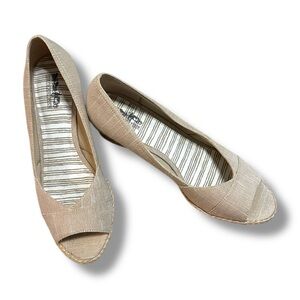 Coach and Four Linen Espadrille Wedge Pumps – Size 10